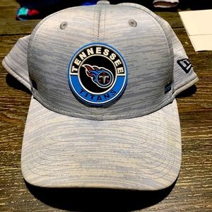Tennessee titans new era hat lightly used